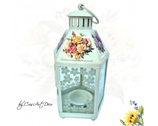 Felinar decorativ alb din metal cu model trandafiri - 115541